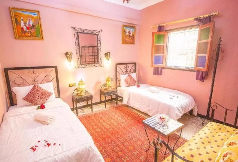 تختخواب و صبحانه Maison Adam