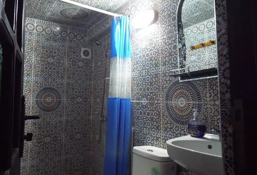 تختخواب و صبحانه Maison Adam
