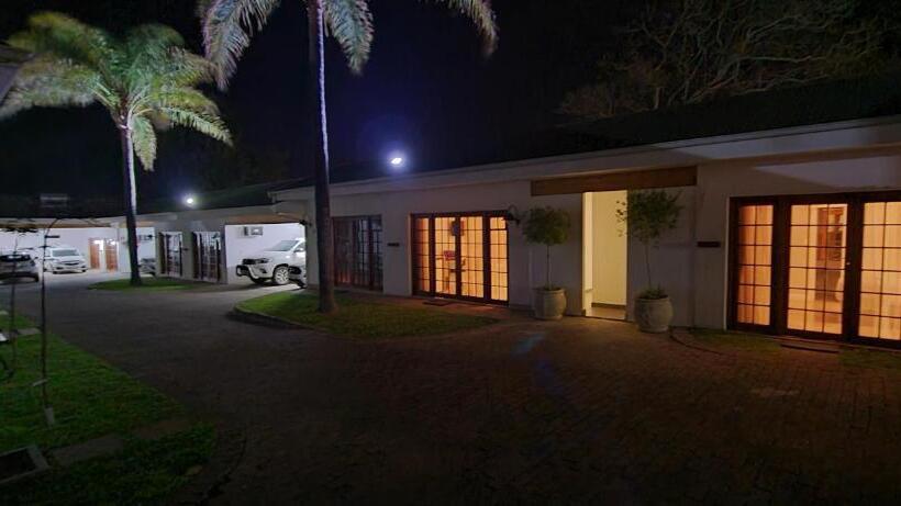 مبيت وإفطار Shonalanga Lodge