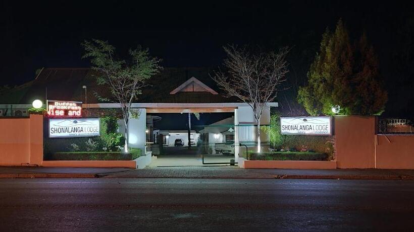 مبيت وإفطار Shonalanga Lodge