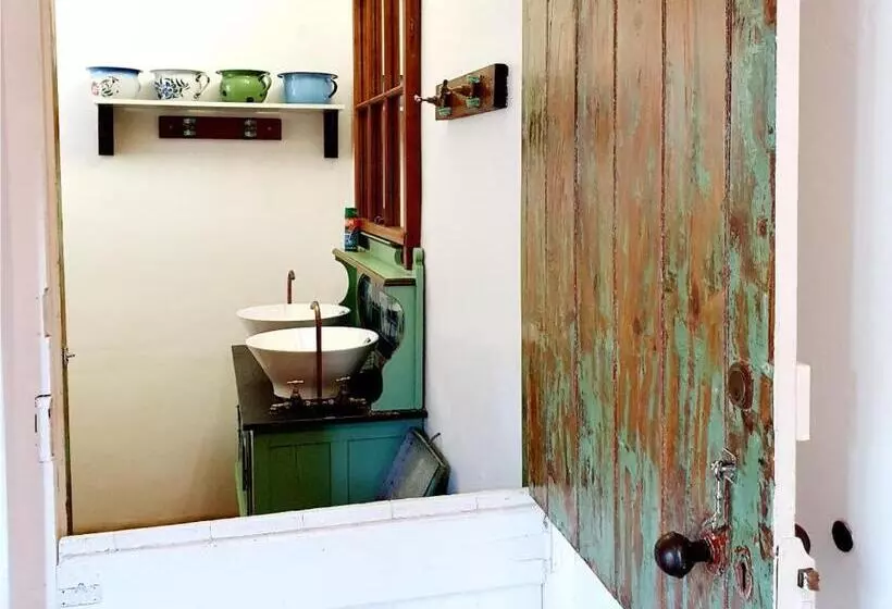 ベッドアンドブレックファースト Skinkikofi Guest House