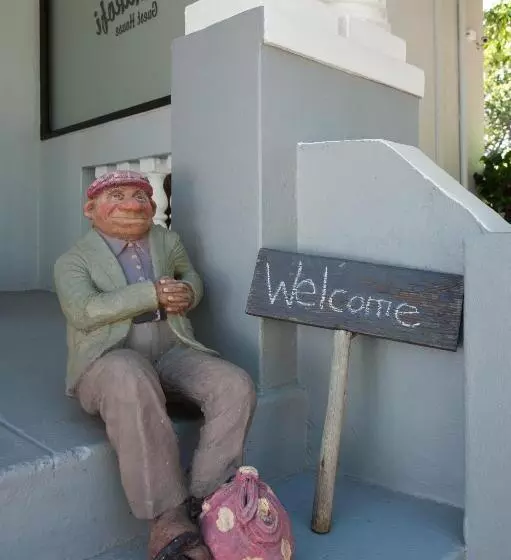 ベッドアンドブレックファースト Skinkikofi Guest House