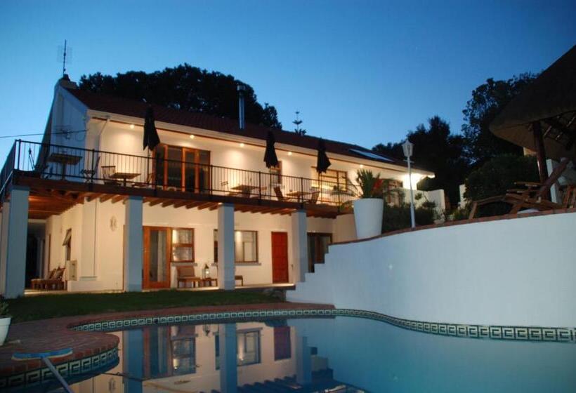مبيت وإفطار Villa Helderberg