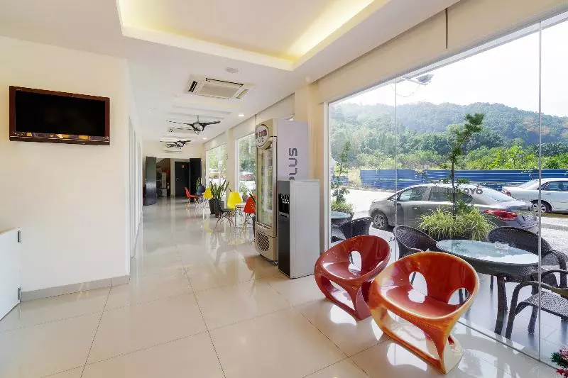 هتل Gm Holiday  Permai Jaya