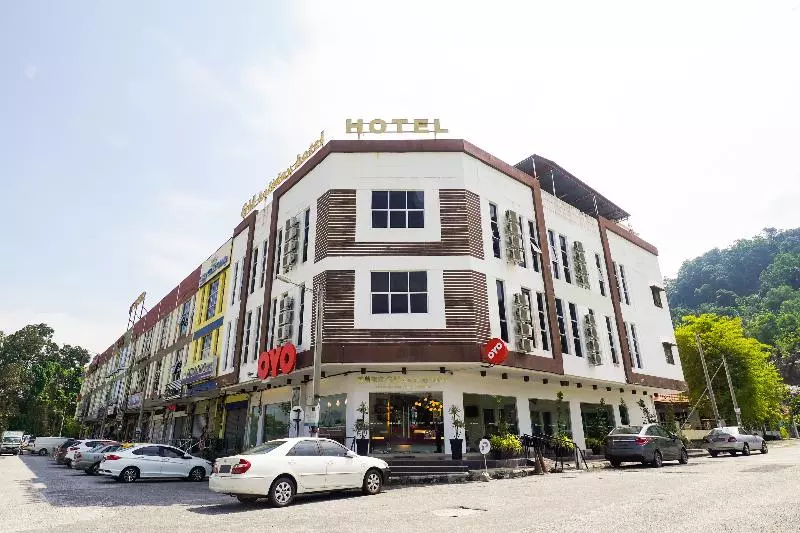 هتل Gm Holiday  Permai Jaya