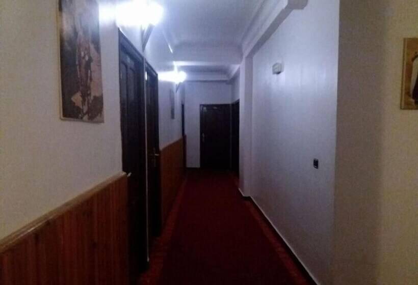 호텔 Hôtel Marina