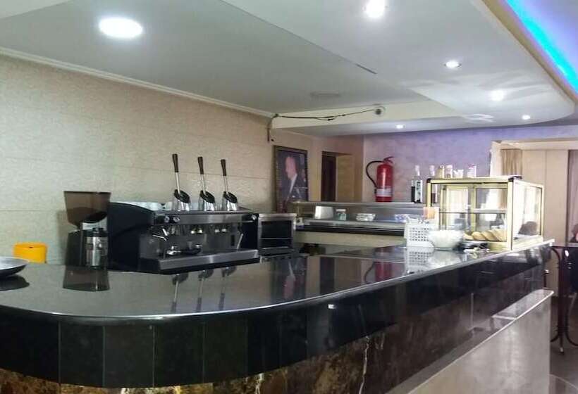 호텔 Hôtel Marina