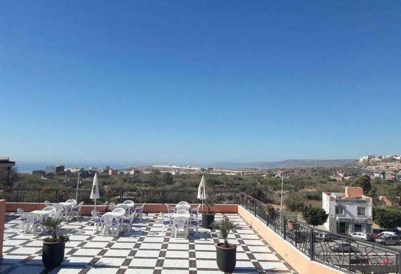 בית מלון כפרי Inou