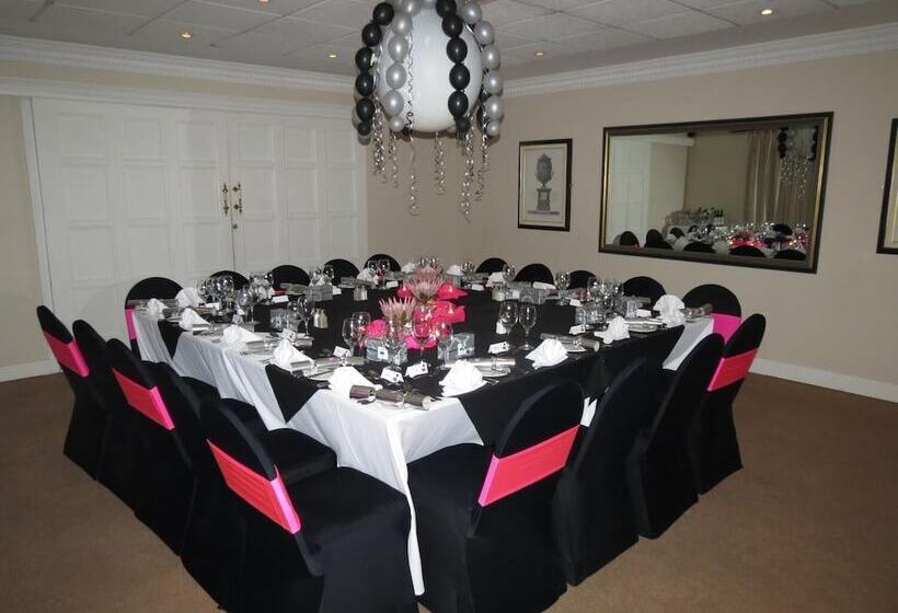 בית מלון כפרי Redlands