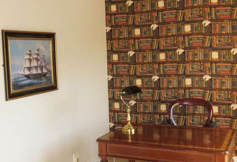 בית מלון כפרי Redlands