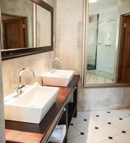 酒店 Village Ridge Boutique