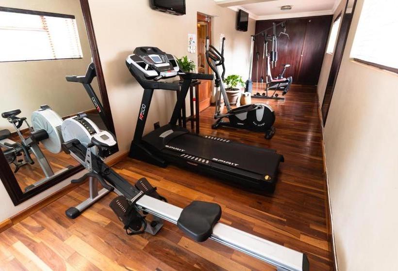 酒店 Village Ridge Boutique