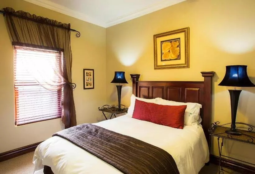 The Royal Palm B&b