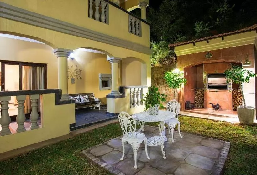 The Royal Palm B&b
