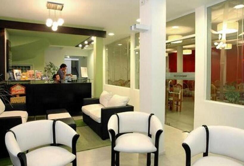 בית מלון כפרי Patio Del Mar