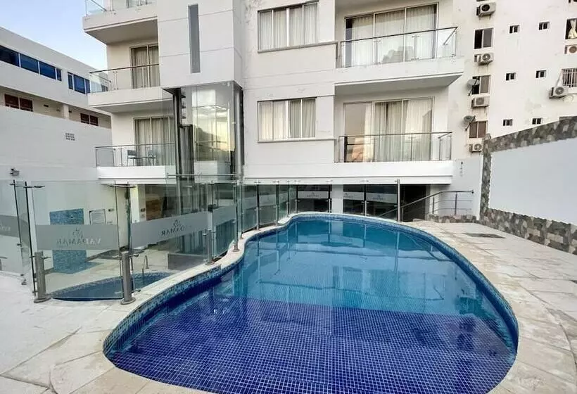ホテル Vadamar