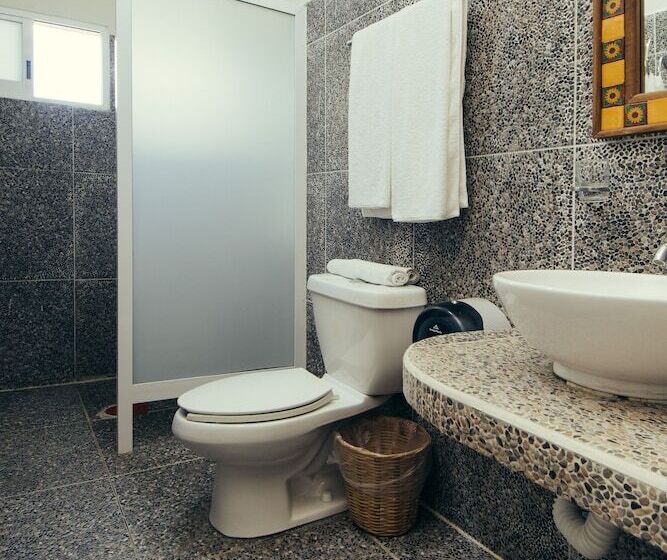 فندق صغير Casa Losodeli & Coworking  Adults Only