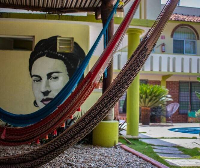 فندق صغير Casa Losodeli & Coworking  Adults Only