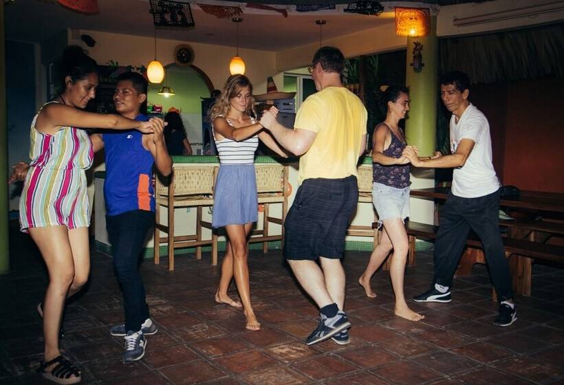 فندق صغير Casa Losodeli & Coworking  Adults Only