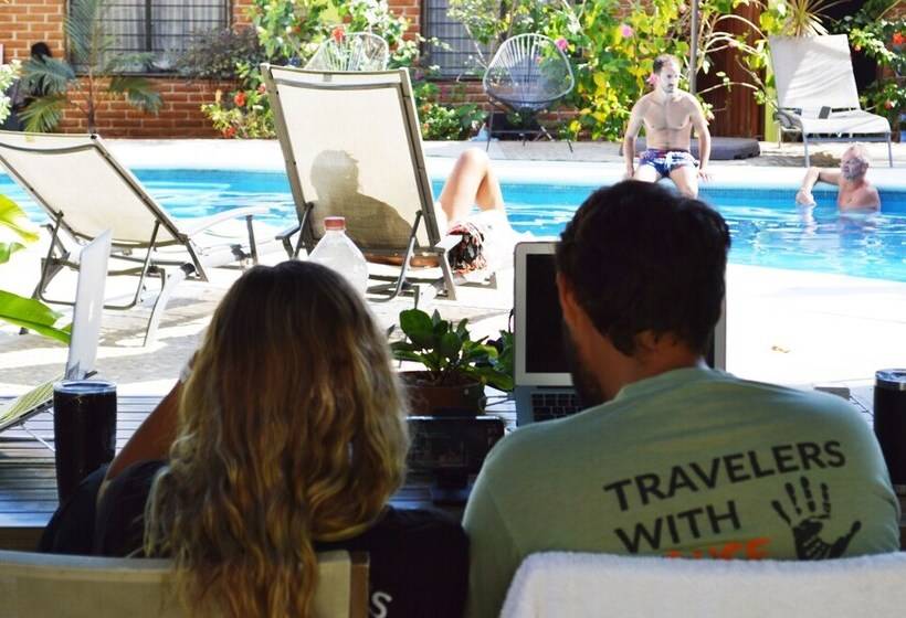 فندق صغير Casa Losodeli & Coworking  Adults Only