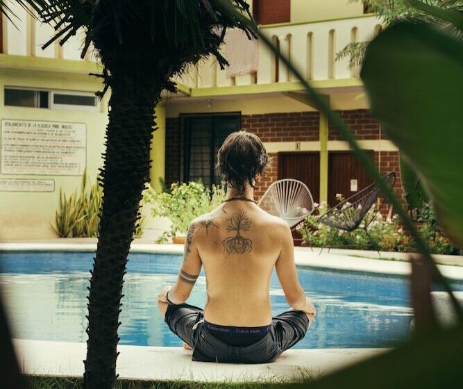 فندق صغير Casa Losodeli & Coworking  Adults Only