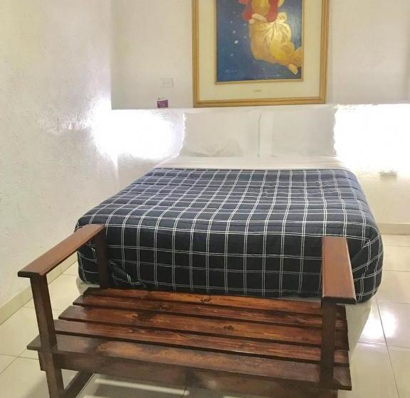 هاستل Hostal De San Pedro