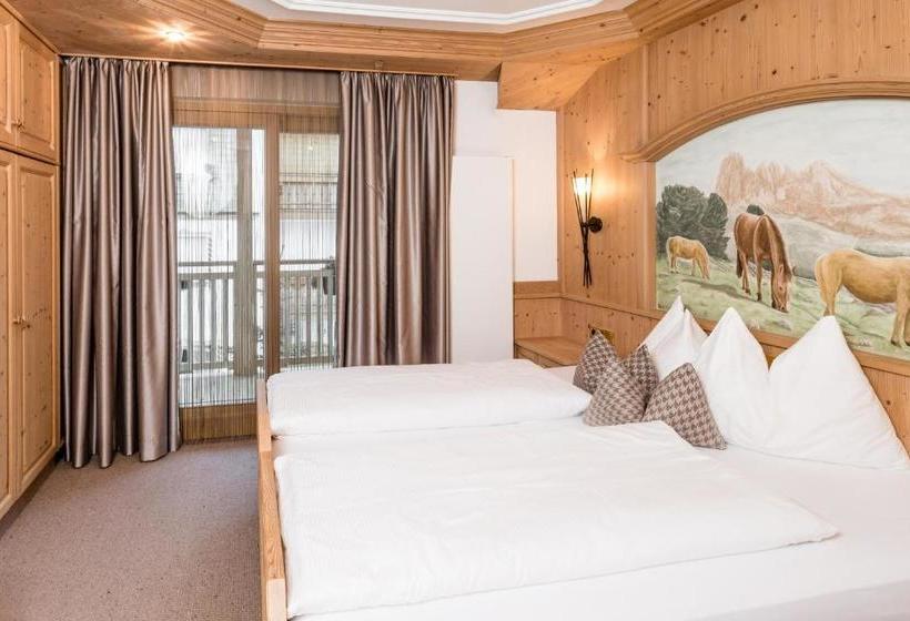 Apartments Villa Gardena Gardenahotels