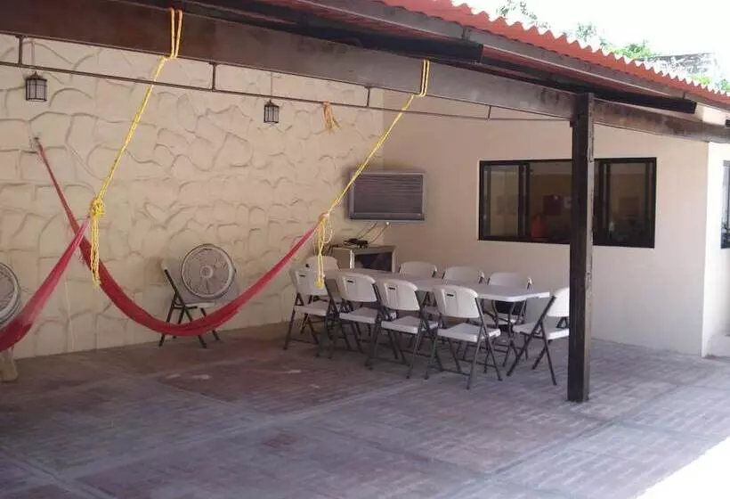 Hostel Viatger Inn