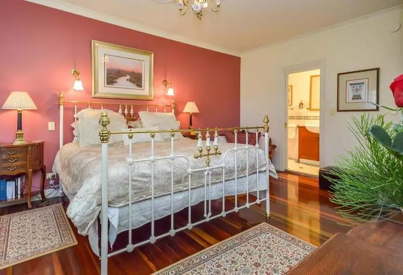 Hotel Amore Mt Tamborine