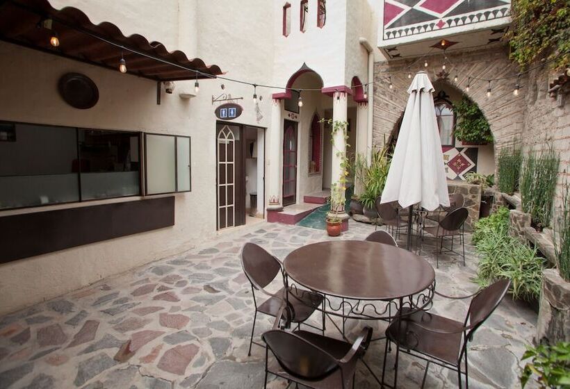 Отель Casa Blanca