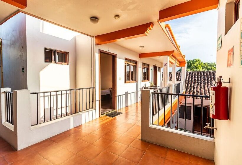 Отель Doña Juana Tlacotalpan