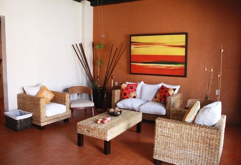 Отель Doña Juana Tlacotalpan