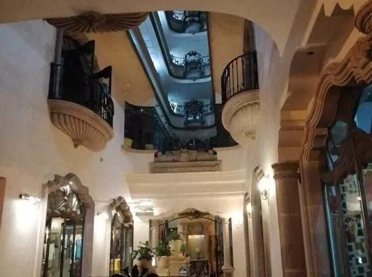 ホテル Hacienda Los Narcisos