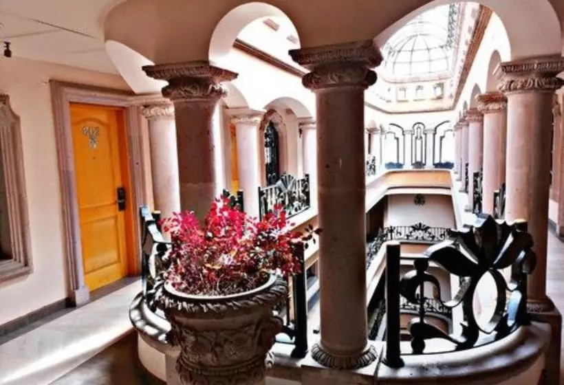 ホテル Hacienda Los Narcisos