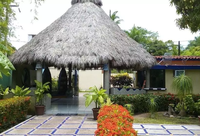 هتل Marina San Blas
