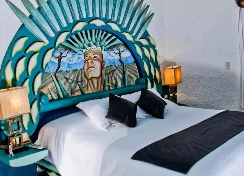 Matices Hotel De Barricas