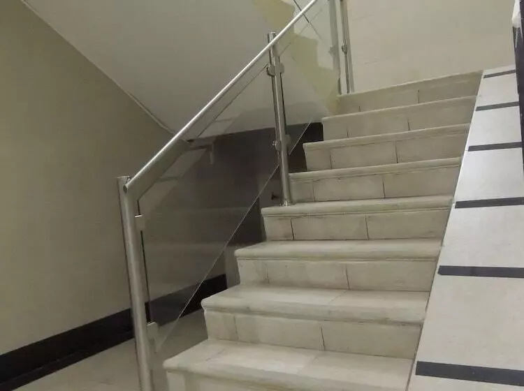 هتل Metropolitano Tampico