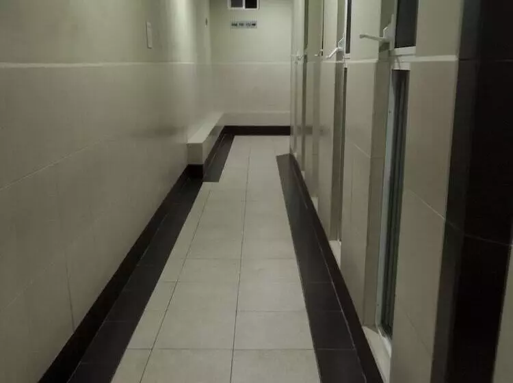 هتل Metropolitano Tampico