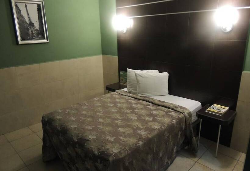 فندق Metropolitano Tampico