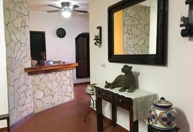 בית מלון כפרי Posada Aguila Real