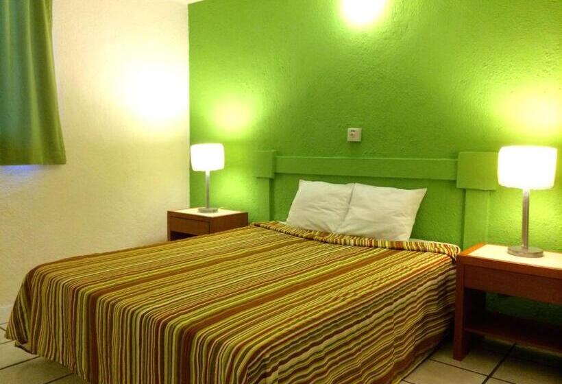 فندق Suites Santa Barbara