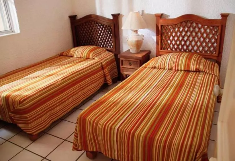 هتل Suites Santa Barbara