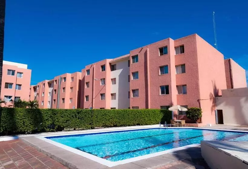 هتل Suites Santa Barbara