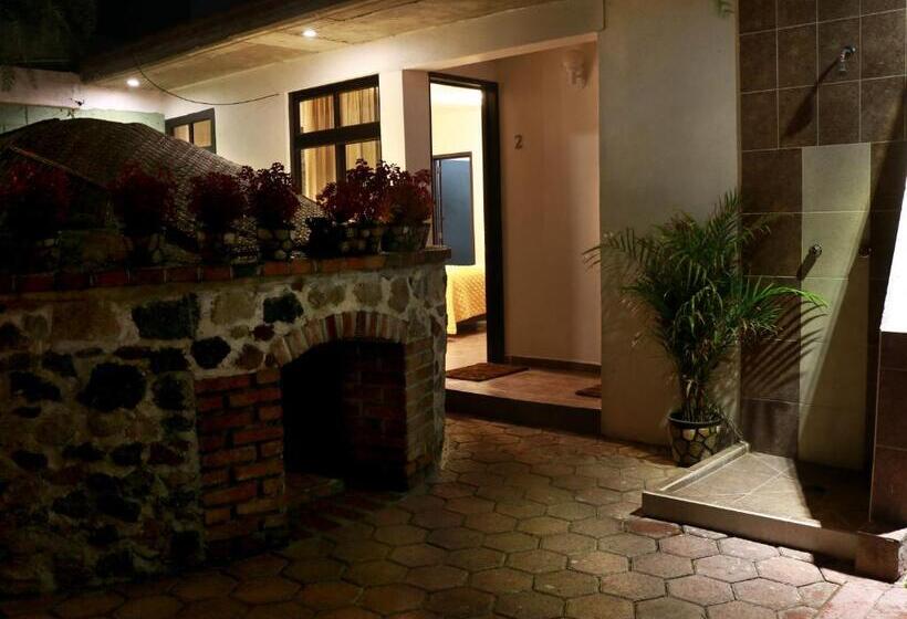 Telpochcalli Hotel & Temazcal