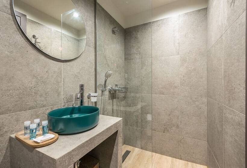 Aeiphoria Suites & Rooms   Athens