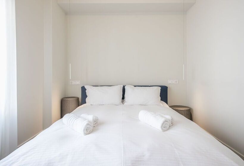 Aeiphoria Suites & Rooms   Athens