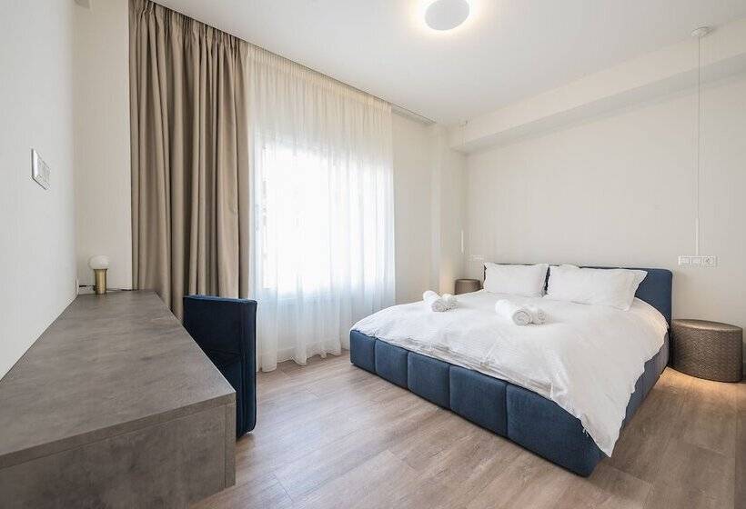 Aeiphoria Suites & Rooms   Athens