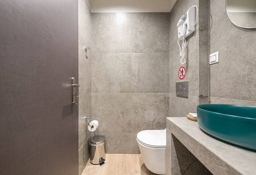 Aeiphoria Suites & Rooms   Athens