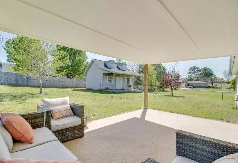 Grove Home W/ Spacious Yard: Close To Grand Lake!