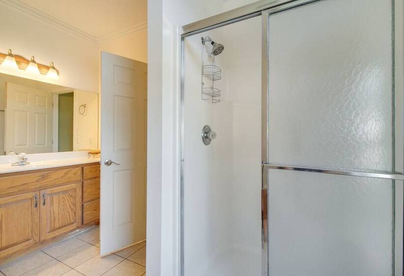 Grove Home W/ Spacious Yard: Close To Grand Lake!